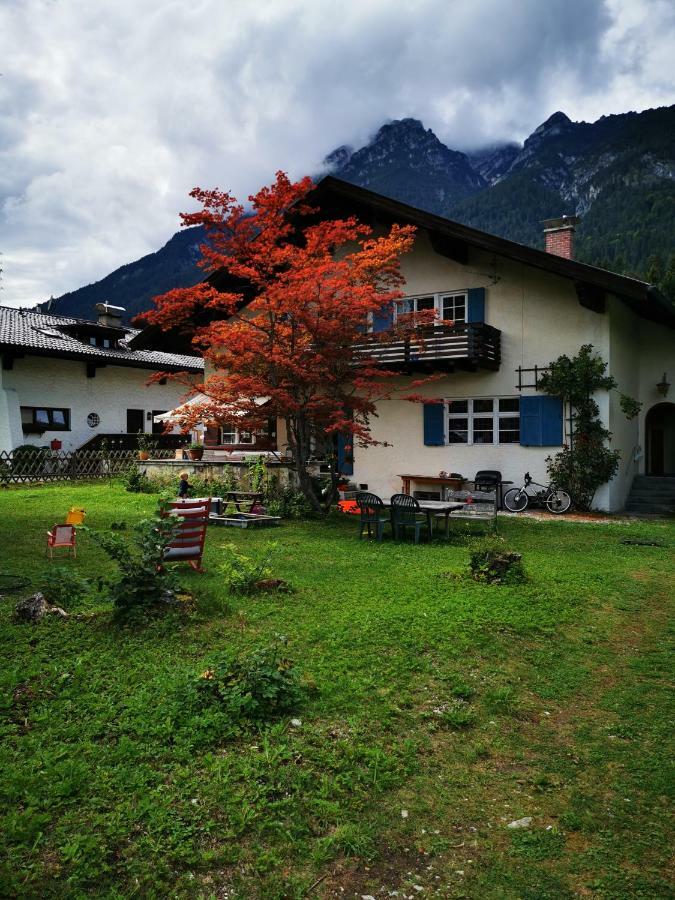 ガルミッシュ・パルテンキルヒェンMountain Hideawayアパートメント エクステリア 写真